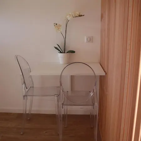 De Charme Apartment Bully (Rhone)